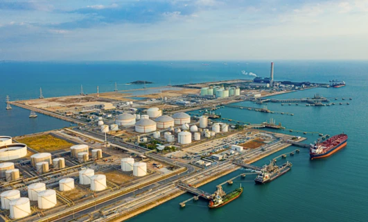 Ceny gazu najwyżej od pięciu miesięcy, rosnący import LNG łagodzi presję
